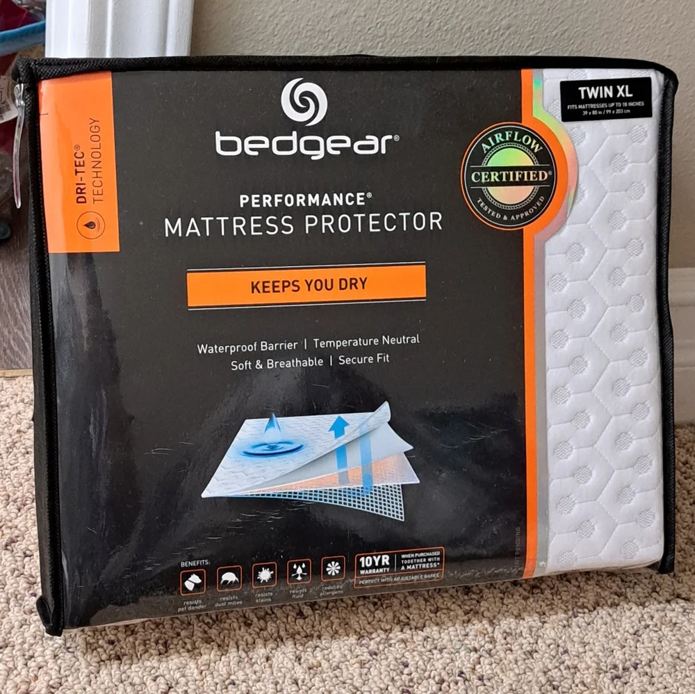 Bedgear Performance Mattress Protection with Dri-Tec technology